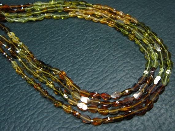 Perles en tourmaline dégradée de forme petite ovale 4x2mm pour bijoux d'exception