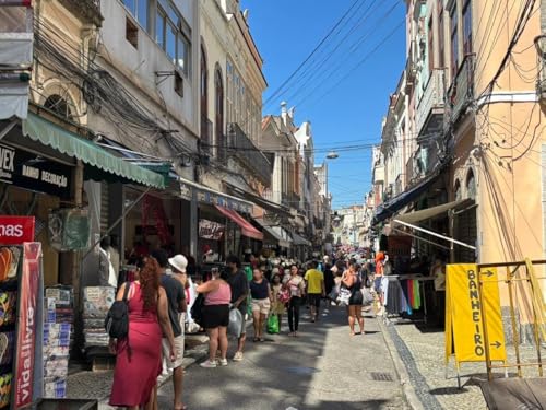 Economista analisa o que esperar da movimenta&ccedil;&atilde;o financeira no Natal deste ano