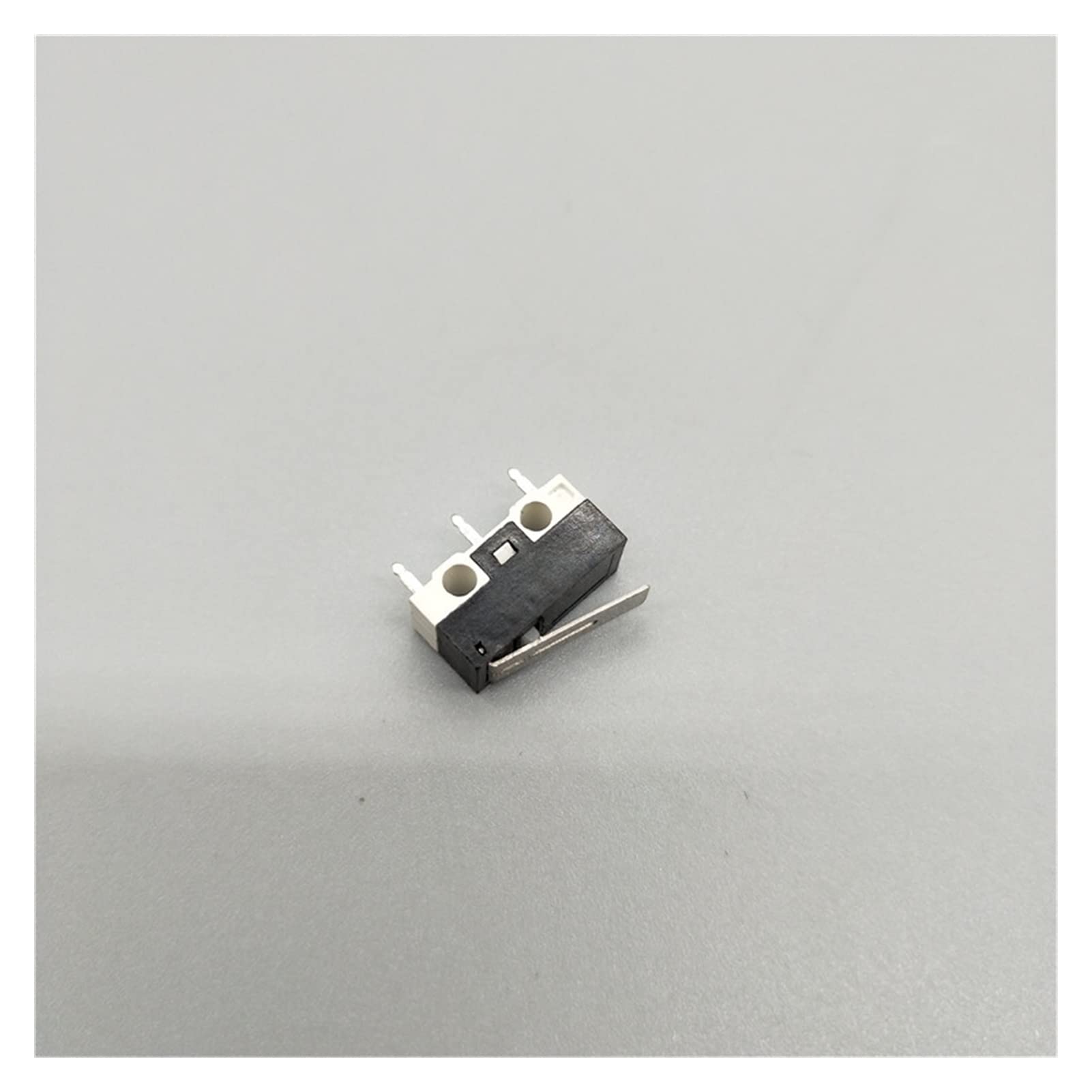 Micro interrupteur 12*6*6mm ultra compact avec contact SPDT et 3 broches de connexion