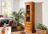 JEDE VITRINE EIN UNIKAT - Da die Vitrine aus lackiertem Akazienholz gebaut wurde, ist jeder Schrank einzigartig und hat individuelle markante Maserungen und Färbungen