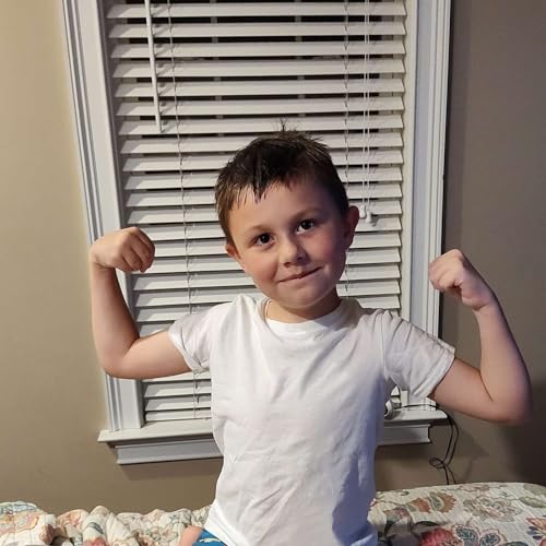 『Show Me Your Muscles』のカバーアート