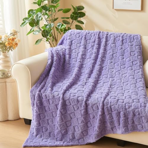 NEWCOSPLAY Super Soft Throw Blanket Lavender Premium Silky Flannel Fleece 3D Heart Checkered Lightweight Bed Blanket All Season Use (Lavender Heart, Throw(50"x70"))