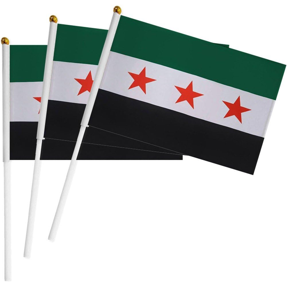 Banderas de Siria duraderas fabricadas con materiales resistentes para desfiles del Día Nacional