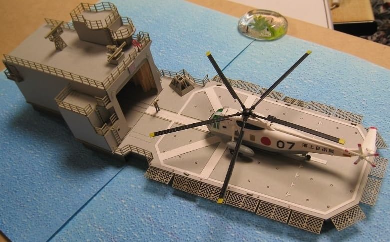 Amazon | さんけい 1/144 はつゆき型DDヘリ甲板 工作キット MK08-09  