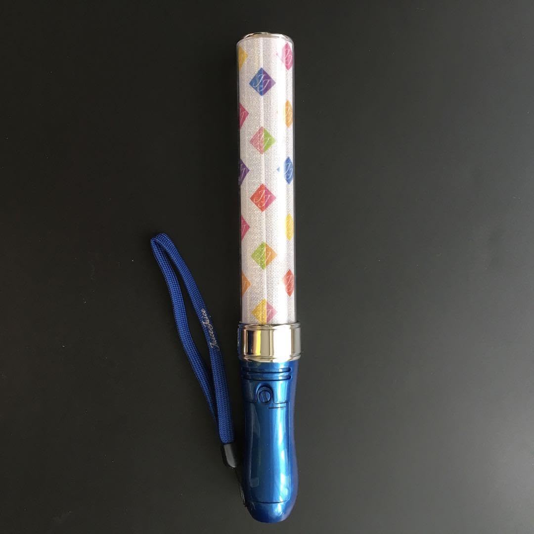 【新品・未開封】Juice=Juiceペンライト Amazon.co.jp: Juice=Juice ペンライト 2019 Con Amor : おもちゃ