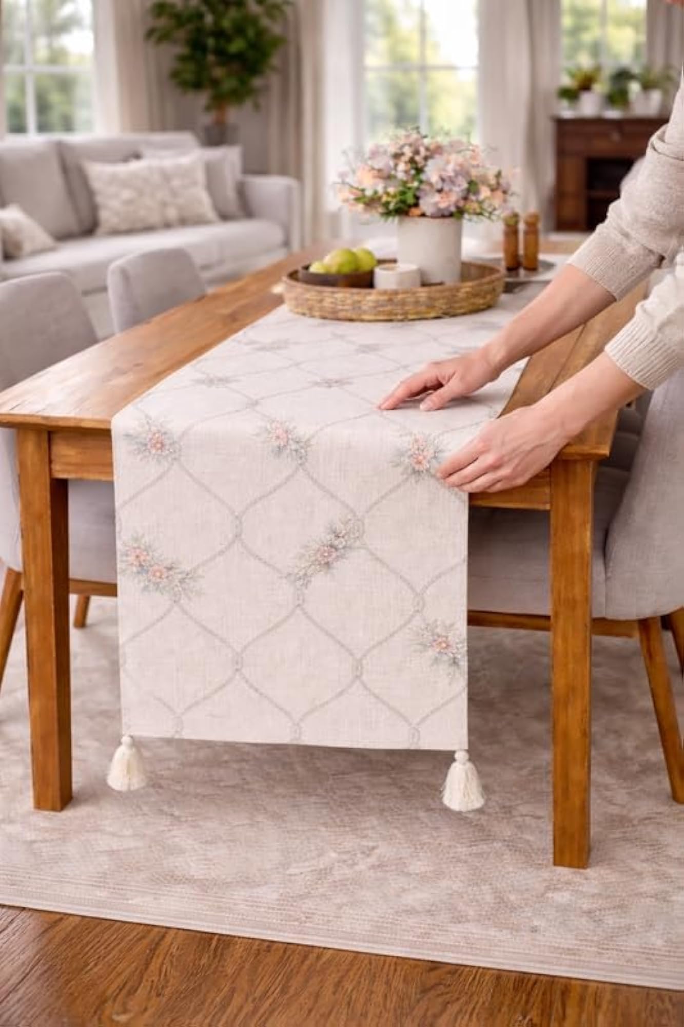 Rosebud Trellis Charm Linen Print Table Runner for Center Table