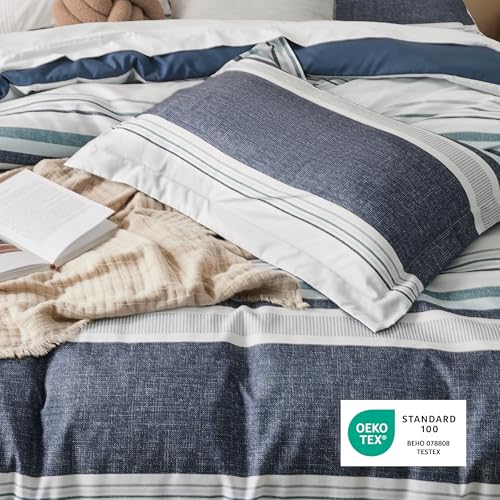 Image of Bedsure Duvet Cover King Size - Reversible Striped Duvet Cover Set with Zipper Closure, 3 Pieces Blue Bedding Set with 8 Corner Ties and 2 Pillow Shams 20 inchx36 inch