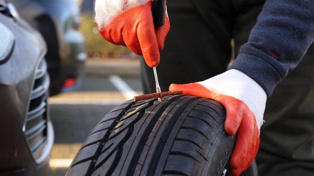 Kit Riparazione Pneumatici Tubeless GADLANE 7 Pezzi - Per Auto, Moto, Camion, ATV E Trattori, Emergenza Stradale - Foto 9