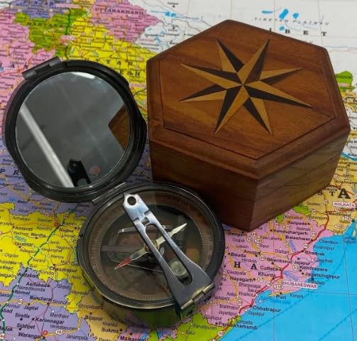 Brújula de reloj de sol antigua de latón con caja prismática de madera – Instrumento de navegación vintage y regalo coleccionable miniatura 2