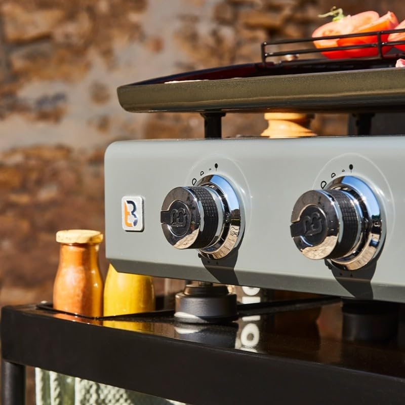BRASERO - Plancha gaz Silvia II G 3 Feux Gun metal Brasero - Surface cuisson 67 x 34 cm - 3 brûleurs - Plaque fonte - Grille de réchauffement - Tiroir graisse - Jusqu'à 10 convives - 7,5 kW