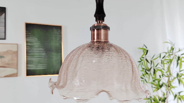 ペンダントライト　琥珀色　アンティーク　クリアガラス　LED Amazon.co.jp : ガラスペンダントライト 琥珀色 引掛シーリング式