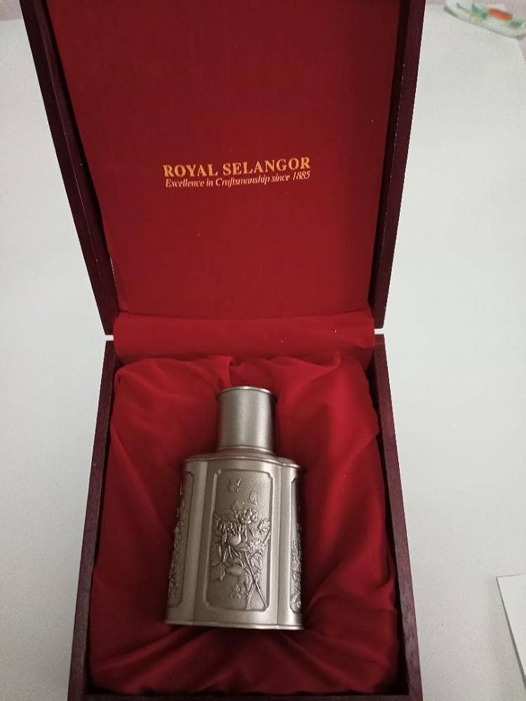 Amazon.co.jp: ロイヤルセランゴール ピューター茶筒 : ホビー