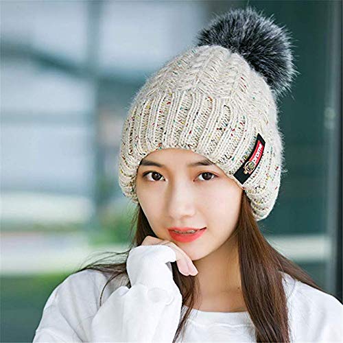 Bonnet de laine sauvage femme noir pour sorties automne hiver