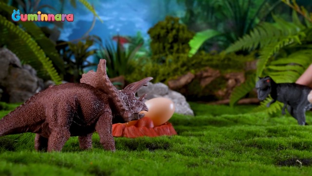 Amazon.com: Guminnara 22 in 1 Triceratops Dinosaur Truck Toys for