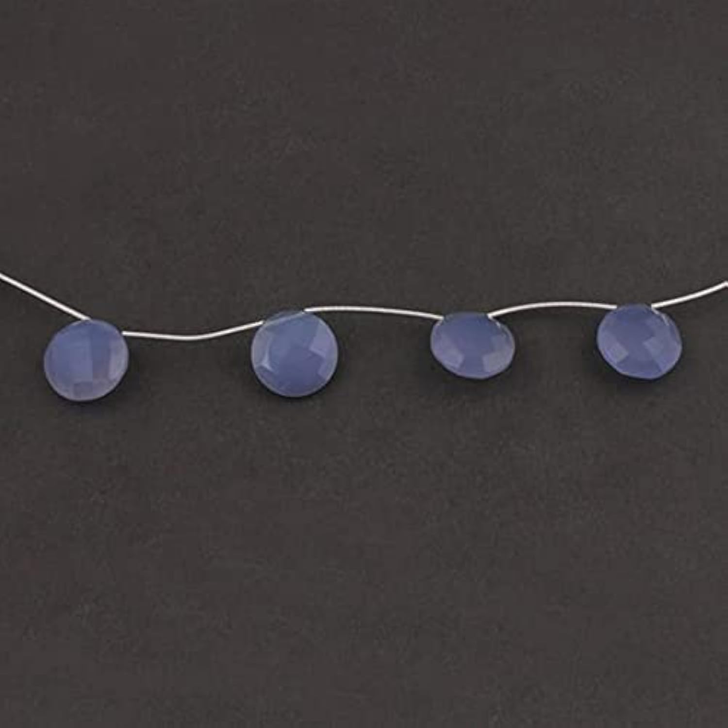 Calcédoine lavande perles de 16mm pour remplacer les pierres synthétiques ternes de vos bijoux
