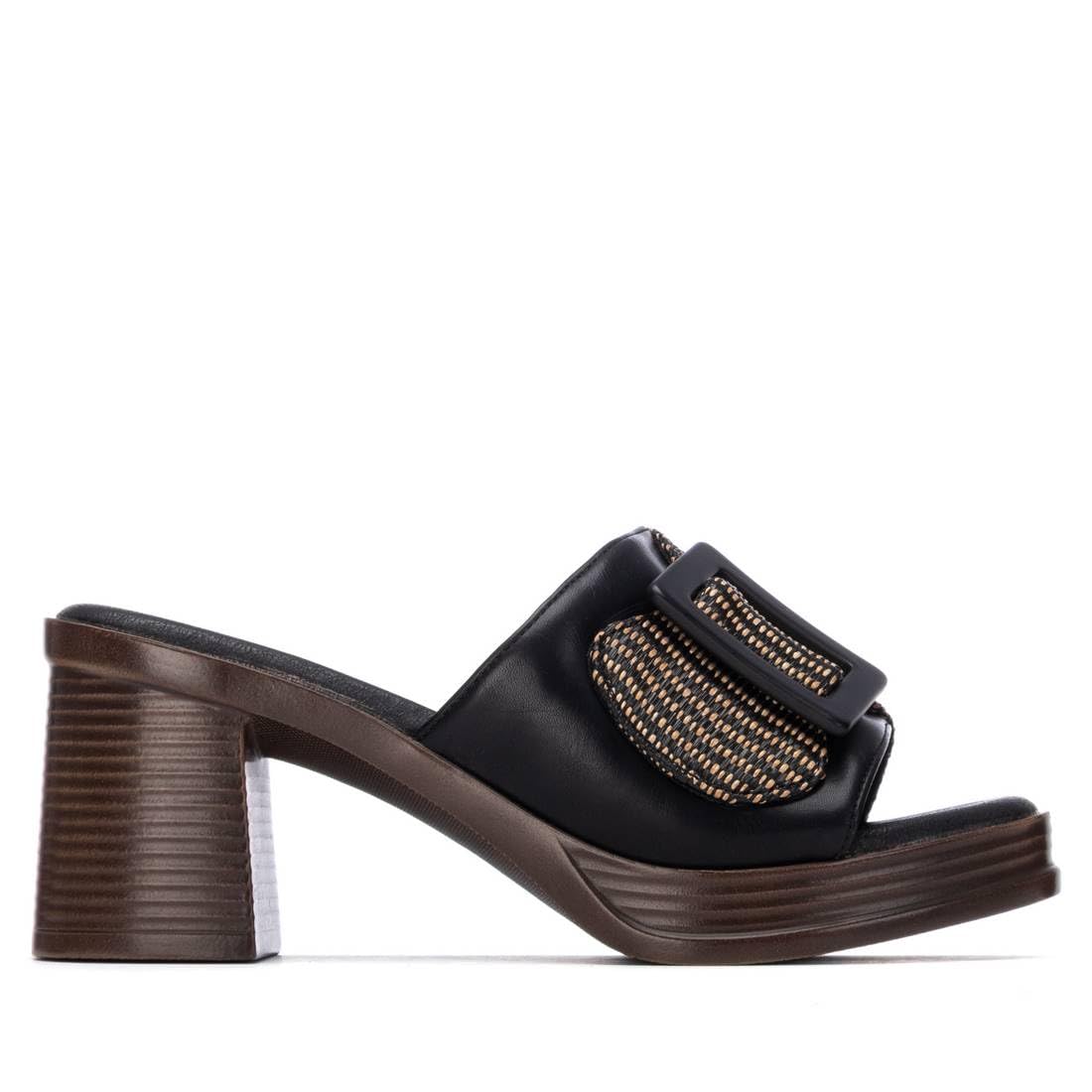 REFRESH 175028, Women's Sandal, Black, 39 EU