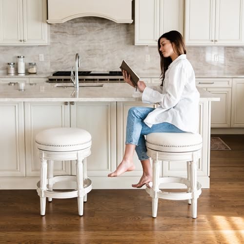 Butaco Maven Lane Pullman sin respaldo para barra, acabado en roble blanco, altura 26 pulgadas | Butaco giratorio sin respaldo con reposapiés, estructura de madera maciza y asiento tapizado, ideal para islas y mesas de cocina miniatura 2