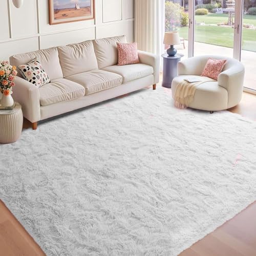 Descente de lit moderne blanche et douce pour une chambre cocooning