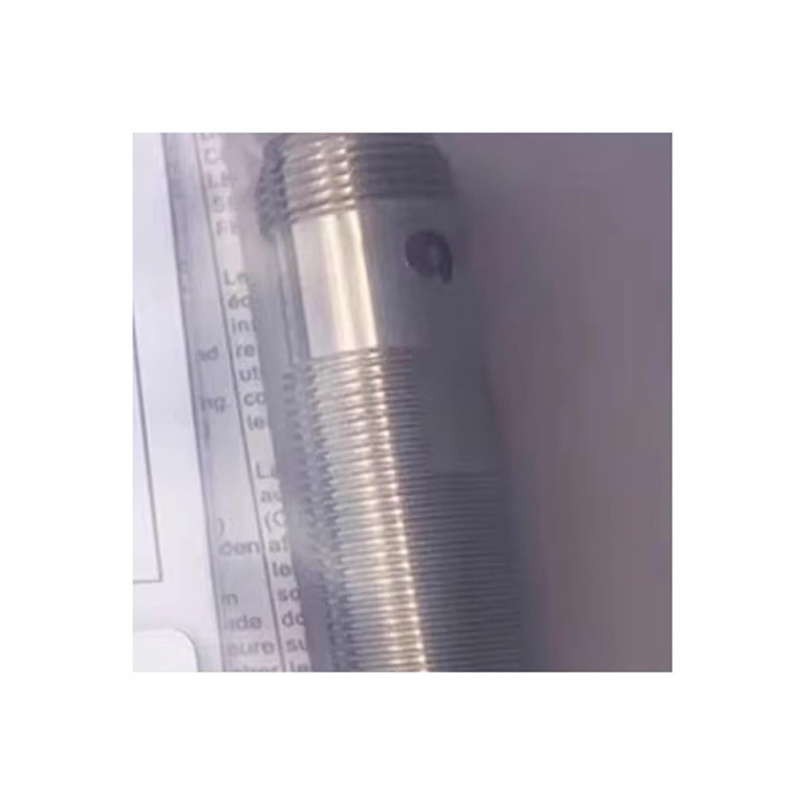 Capteur E2A-M12LS04-WP-B2 robuste en laiton nickelé pour environnements exigeants