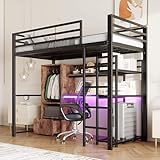 Diseño atemporal para muchos estilos de hogar: gracias a su diseño limpio, esta cama alta combina armoniosamente con diferentes estilos de decoración, desde modernos y minimalistas hasta escandinavos o industriales. Una solución versátil que combina funcionalidad, orden y diseño elegante de la habitación en un solo mueble.