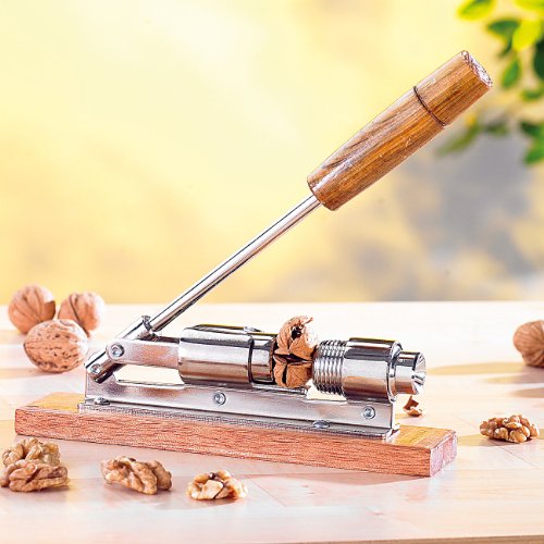 Nussknacker aus Holz und Stahl von Rosenstein & Söhne im Retro Design