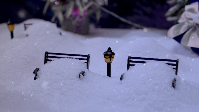 3 Pcs Red Christmas Village Bench Miniatures - Dollhouse Accessories For Holiday Decor