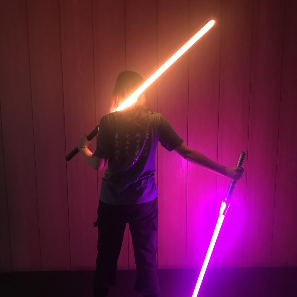 【美品】YDDライトセーバー 16色変化 LEDモデル アルミ製 コスプレ 2本 71mMije0qmL._AC_UL210_SR210,
