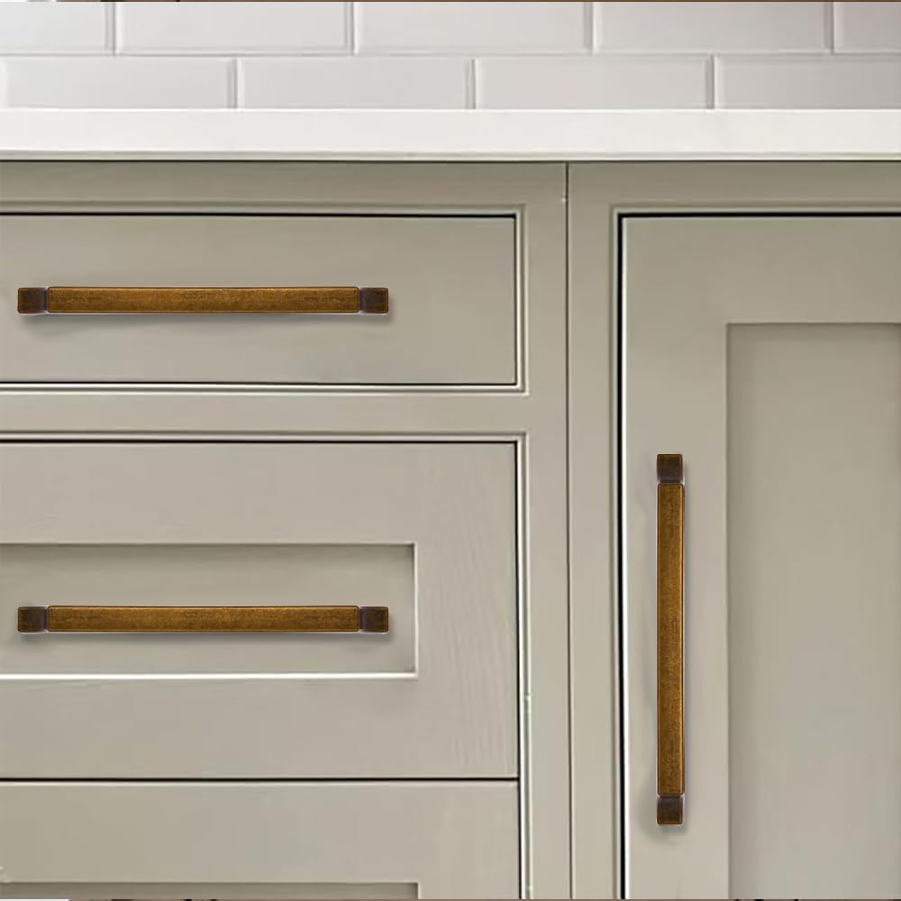 KHTUMEWARE-KH346 Antique English Brass Cabinet Pulls CTC 7-1/2 in (192 mm) 2-Pack in Antique English Brass — KHTUMEWARE