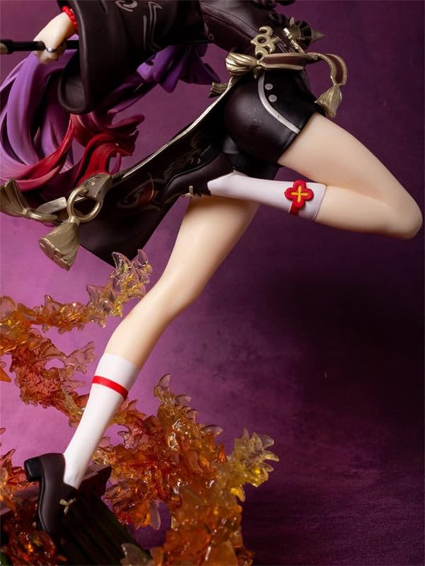Figurki anime model statuetka - fioletowe długie włosy, pomarańczowe oczy, postać z gry, trzymająca broń, scena bitwy, otoczona efektami ognia pod stopami, waga 308 g, wysokość 16,5 cm-Z