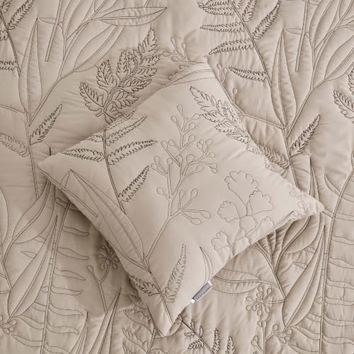 Image of DaisyHuang Oversized King Quilt Bedspread Set - Taupe Leaf Stitching