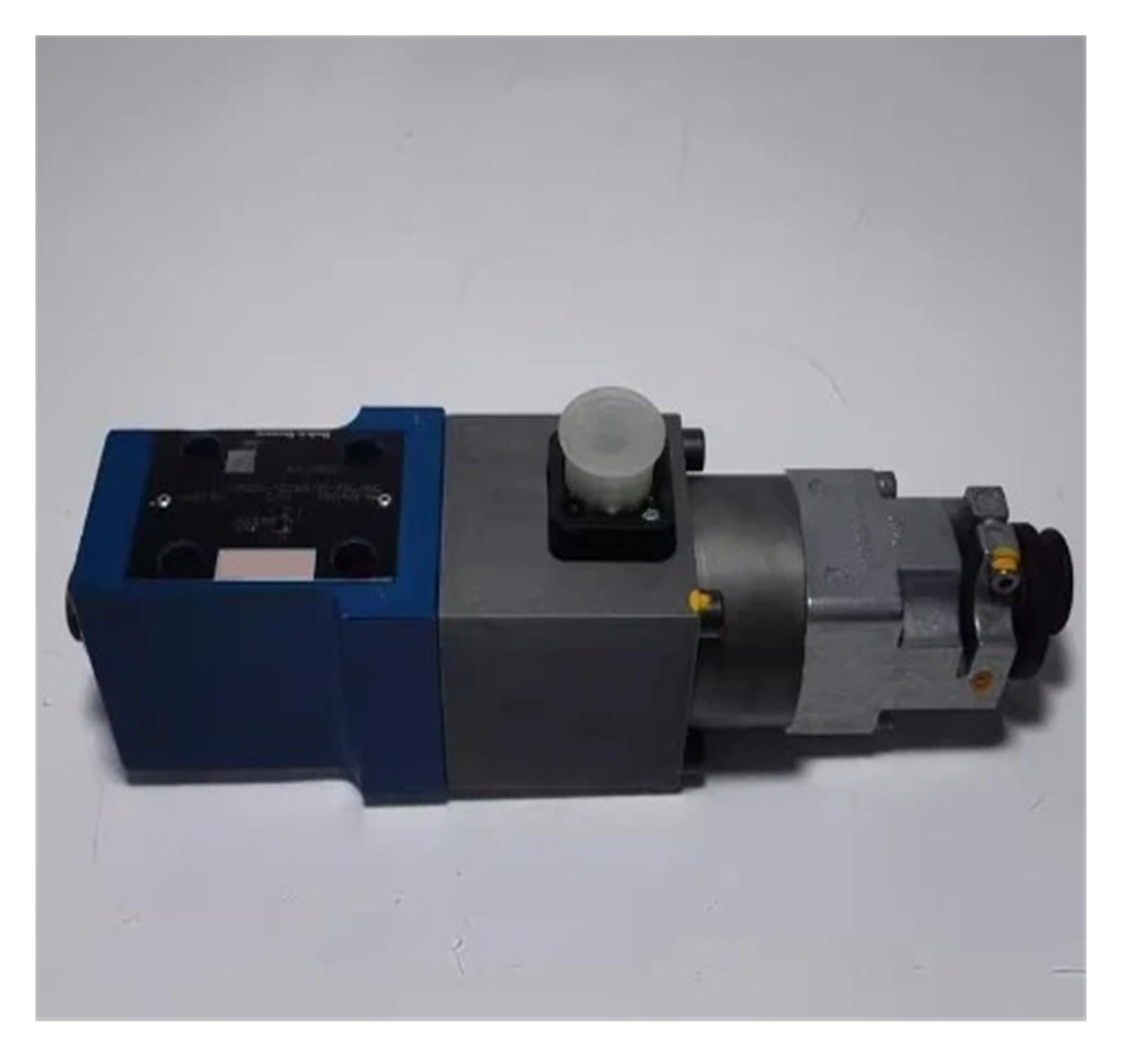 PXQCHAVLN Proportional Relief Valve 0811402004 DBETBX-10/315G24-37Z4M DBETBX-1X/315G24-37Z4M DBETBX-1X/315G24-37Z4M