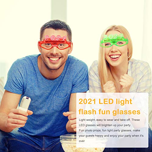 Amosfun — Óculos de sol Happy New Year com 6 peças que acendem para festa de ano novo 2021 com fenda