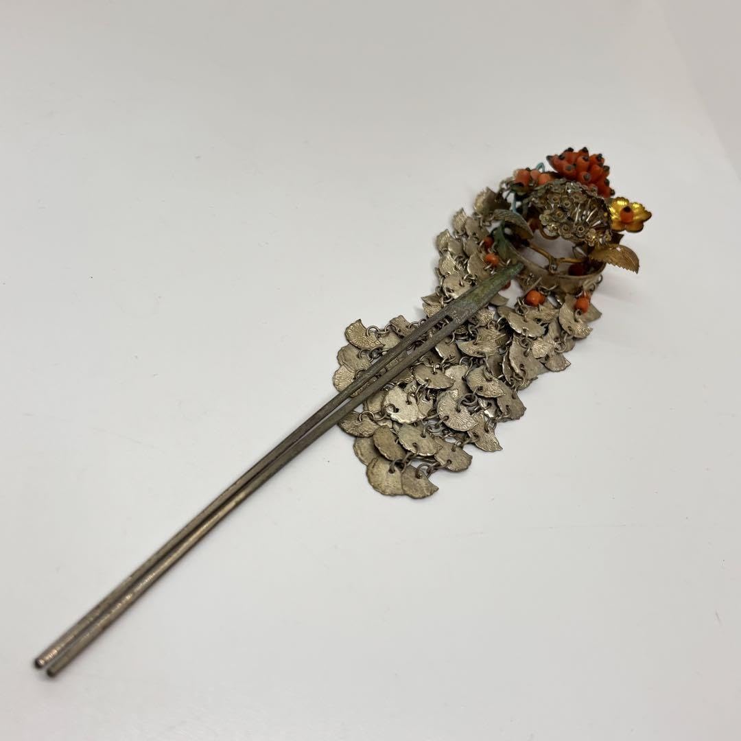 逸品　アンティーク　金工　簪　兜　銀かんざし　珊瑚　G1　着物　金工　骨董 逸品 アンティーク 金工 簪 兜 銀かんざし 珊瑚 G1 着物 金工 骨董