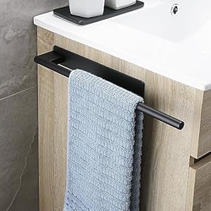 OETAMS Handdoekhouder zonder boren zwart mat handdoekstang roestvrij staal rond badhanddoekhouder zelfklevend handdoekhouder badkamer wandmontage eenarmig 39cm