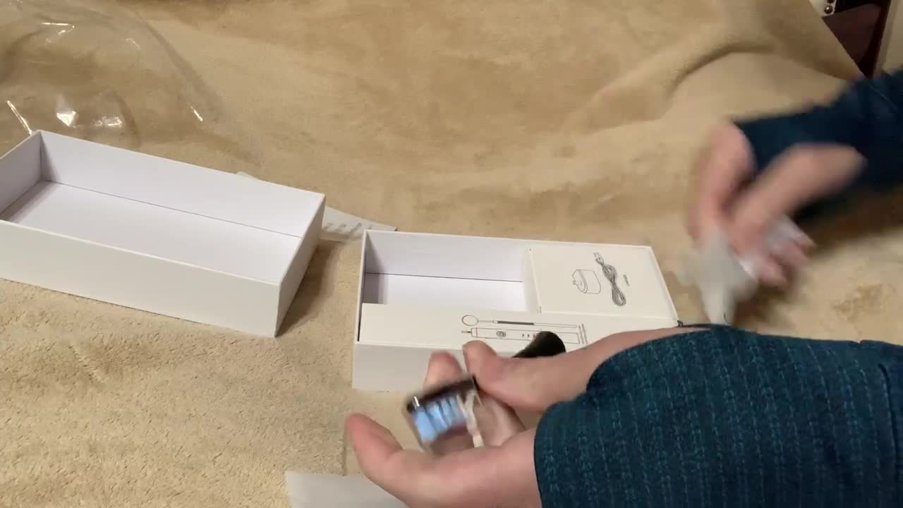 Watch Unboxing on Amazon Live