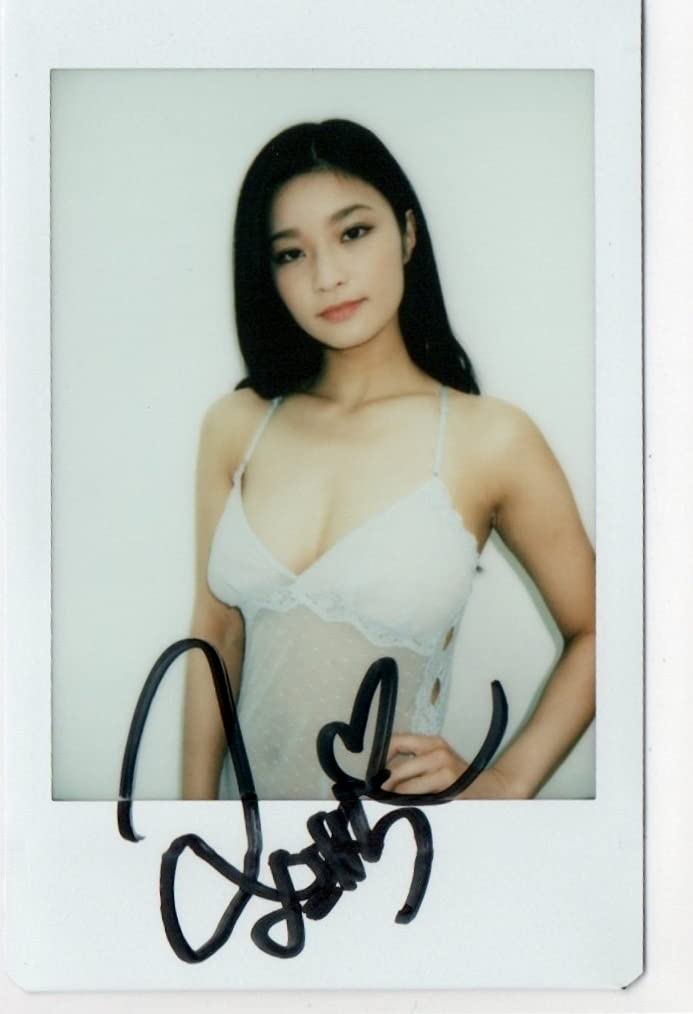 奥山かずさ　チェキカード　100枚限定 Amazon.co.jp: 「奥山かずさvol.2 」トレーディングカード BOX