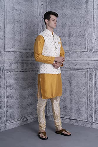 Image of Uri and MacKenzie Men's Silk Blend Kurta Pyjama with Stylish Embroidered Ethnic Jacket