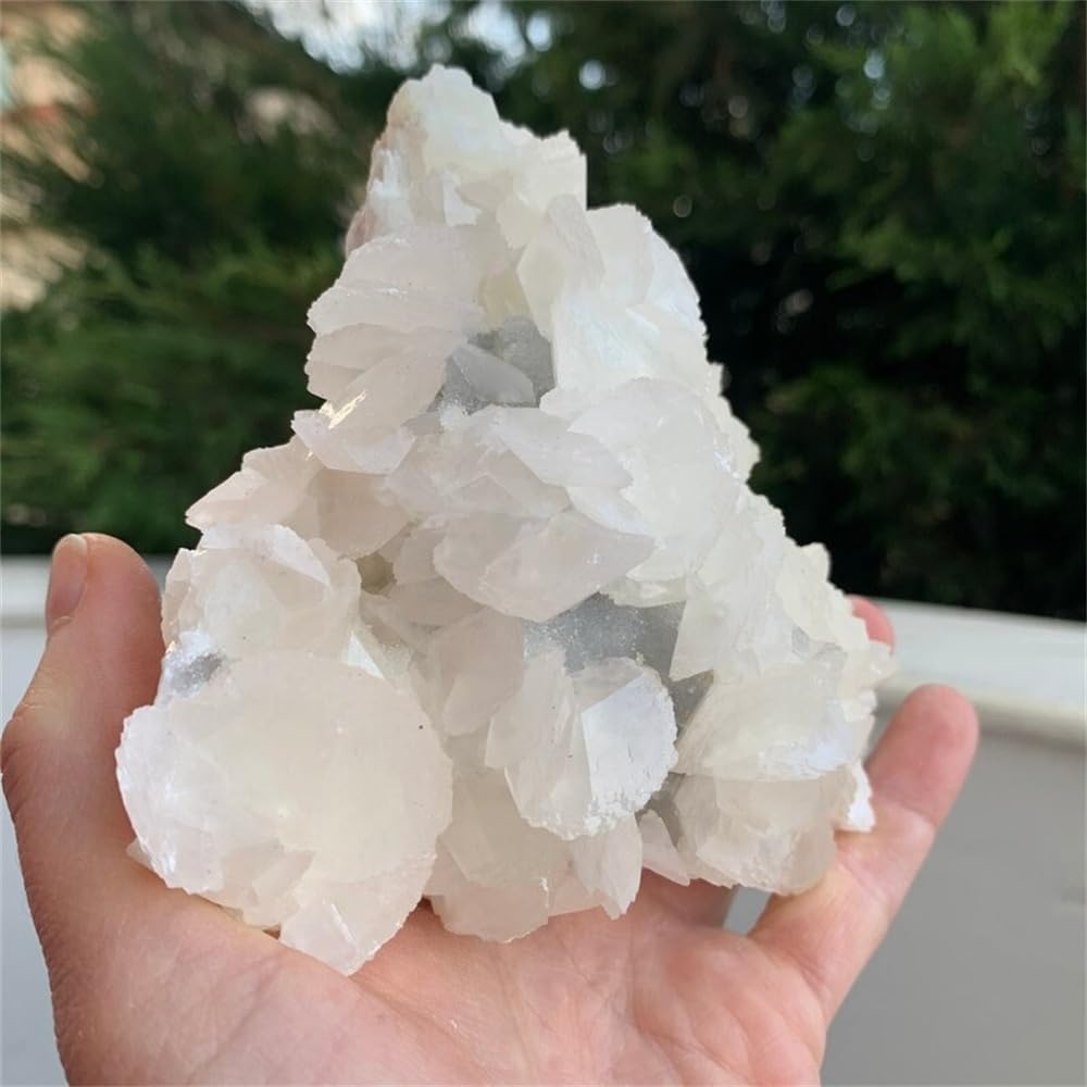 YLQUXEUV 1pc 100-230g Stunning White Rose Calcite Stone Bohemian Style with Fluorescent Effect under Purple Light