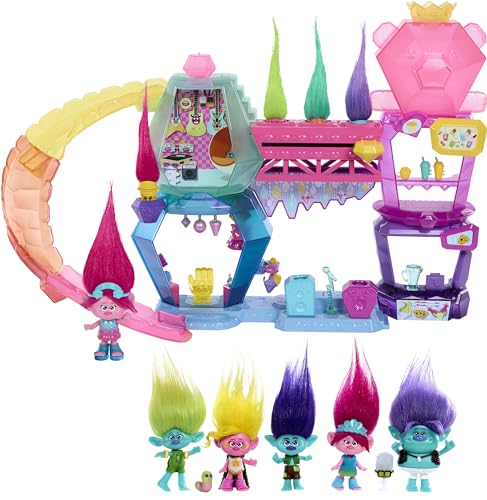 Mattel DreamWorks Trolls Band Together Toys, Mount Rageous Playset with 6 Small Dolls, 2 Figures & 25+ Accessories, Includes Hair Pops Queen Poppy