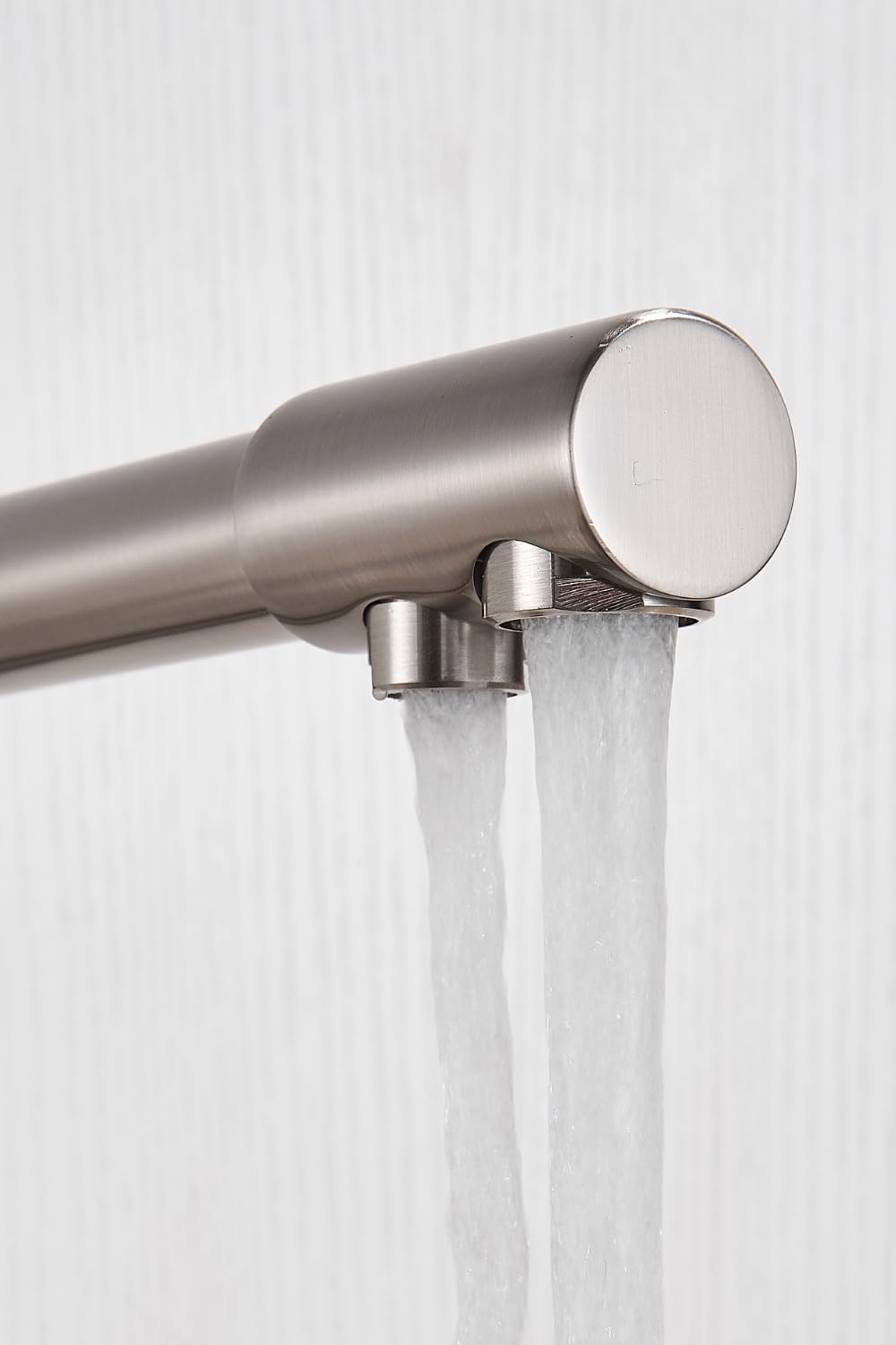 Ari 3-Wege Küchenarmatur Wasserhahn Küche Spültischarmatur Mischbatterie Trinkwasser Edelstahl 360-Grad Schwenkbar Venom