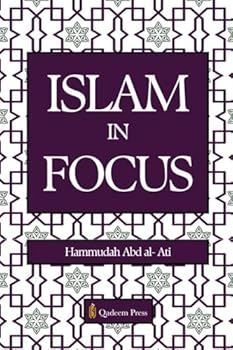 Paperback Islam in Focus Book