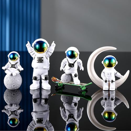ORIENMEISN Astronaut Decor with Skateboards, Cake Topper