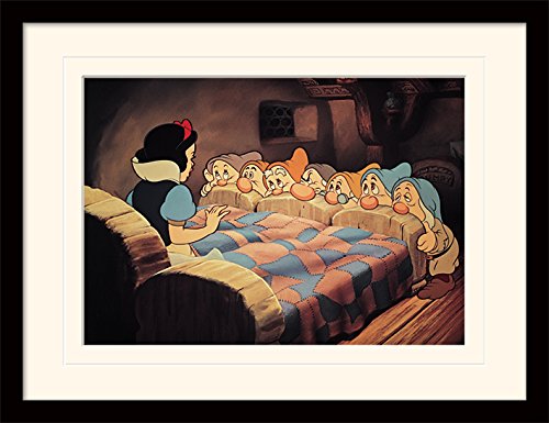Disney Snow White Bed décor féerique 30x40 cm pour sublimer une table de chevet