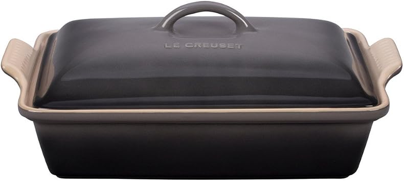 Le Creuset Stoneware Covered Rectangular Casserole, 12" x 9", Oyster | 4 qt. 12" x 9"