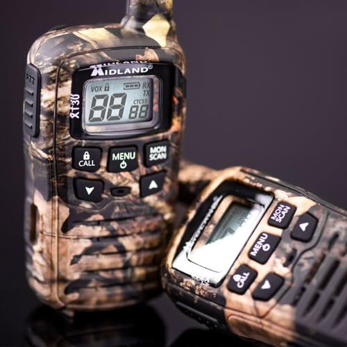 Midland - Walkie Talkie XT30 Mimetico, 2 Ricetrasmittenti Per Trekking E Outdoor - 16 Canali PMR446 Senza Licenza, Autonomia 5H, 6Km,38 Toni Ctcss, Vox, Scan, Ricarica Usb, Batterie E Clip Cintura - 6