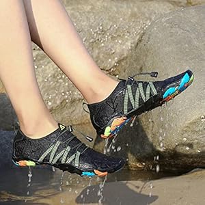 De 10 beste waterschoenen voor dames van 2023 - Body Mind Spirit