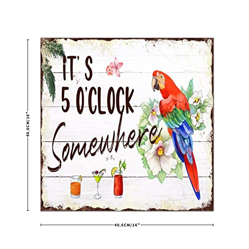 Panneau en bois It's 5 O'Clock Somewhere pour habiller un mur vide de cuisine - 3