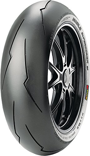 Prestazioni da pista attraverso una gomma omologata per un utilizzo stradale