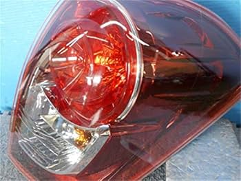 トヨタイストテールランプ純正 トヨタイストテールランプ純正