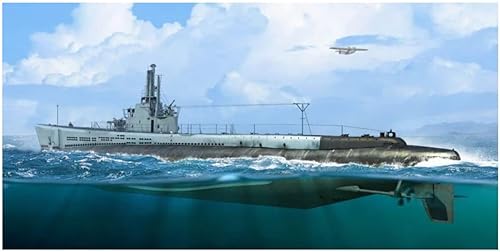 Hobbyboss HBB83524 - Kit de modelo a escala 1350-USS Gato SS-212 1944, color moldeado